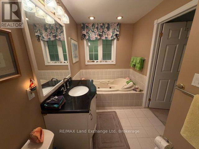 740 SCOTT STREET W - 19