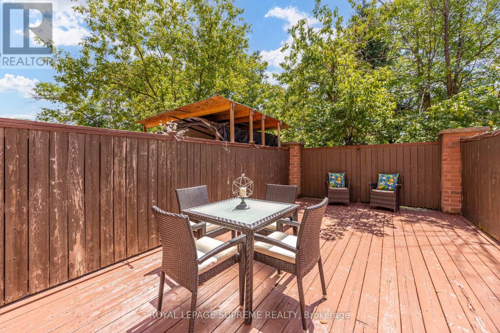 19B HOBDEN PLACE - 29
