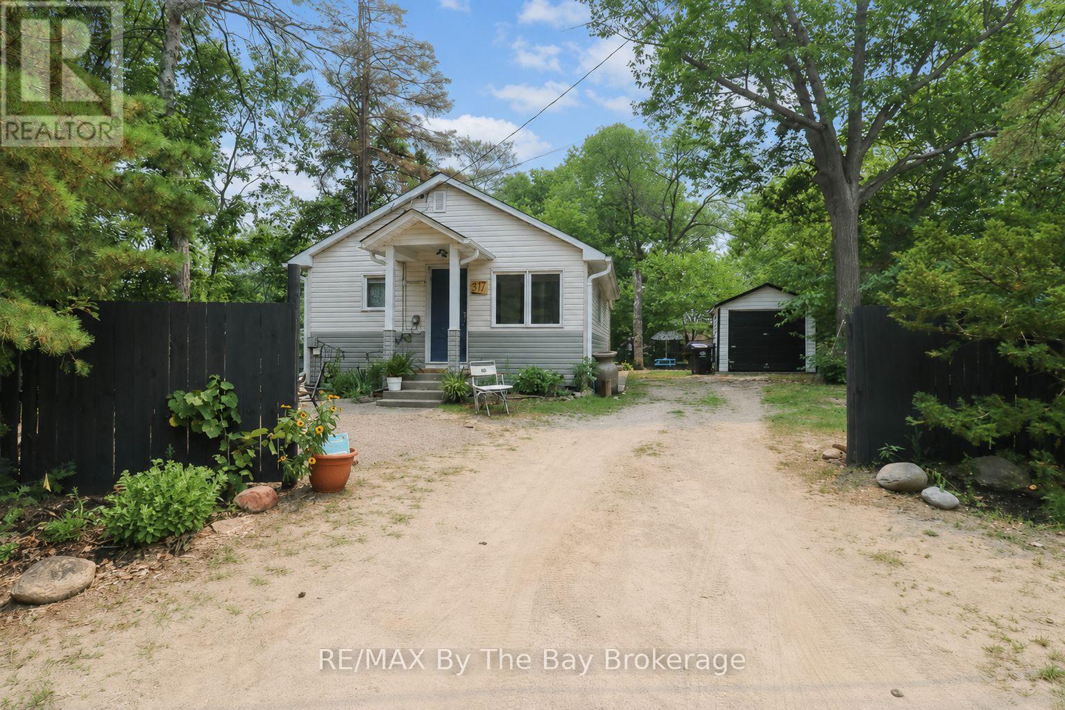 217 DUNKERRON AVENUE - Image 26
