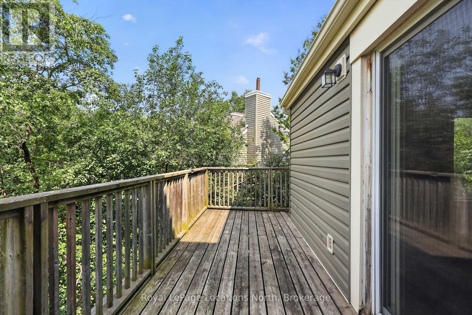 #253 13 HARBOUR STREET W - 18