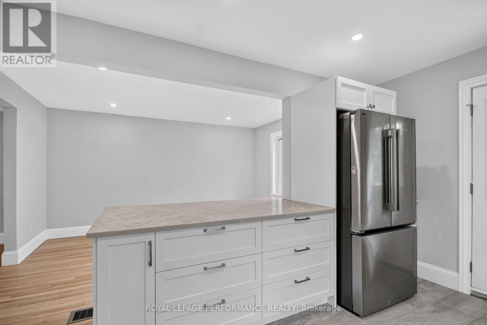 1104 ALDEA AVENUE - 15