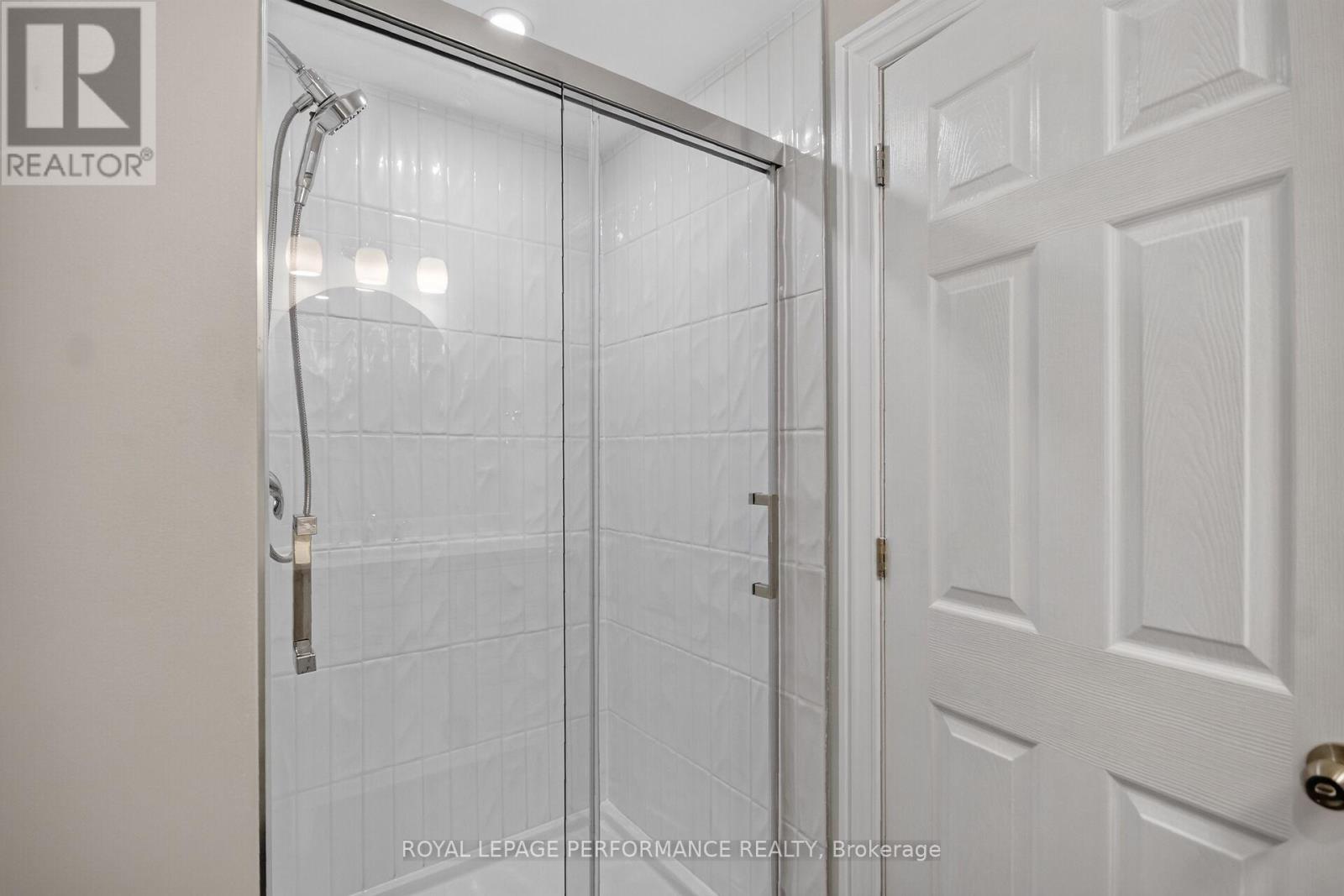 1104 ALDEA AVENUE - 22