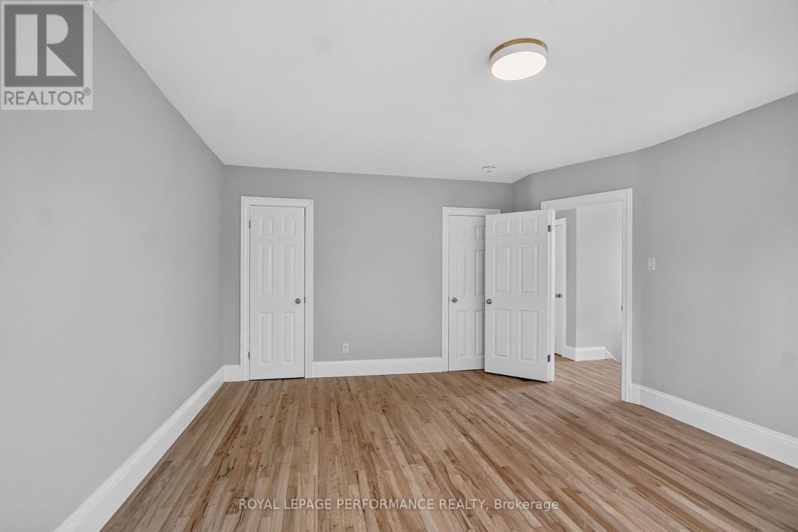 1104 ALDEA AVENUE - 34