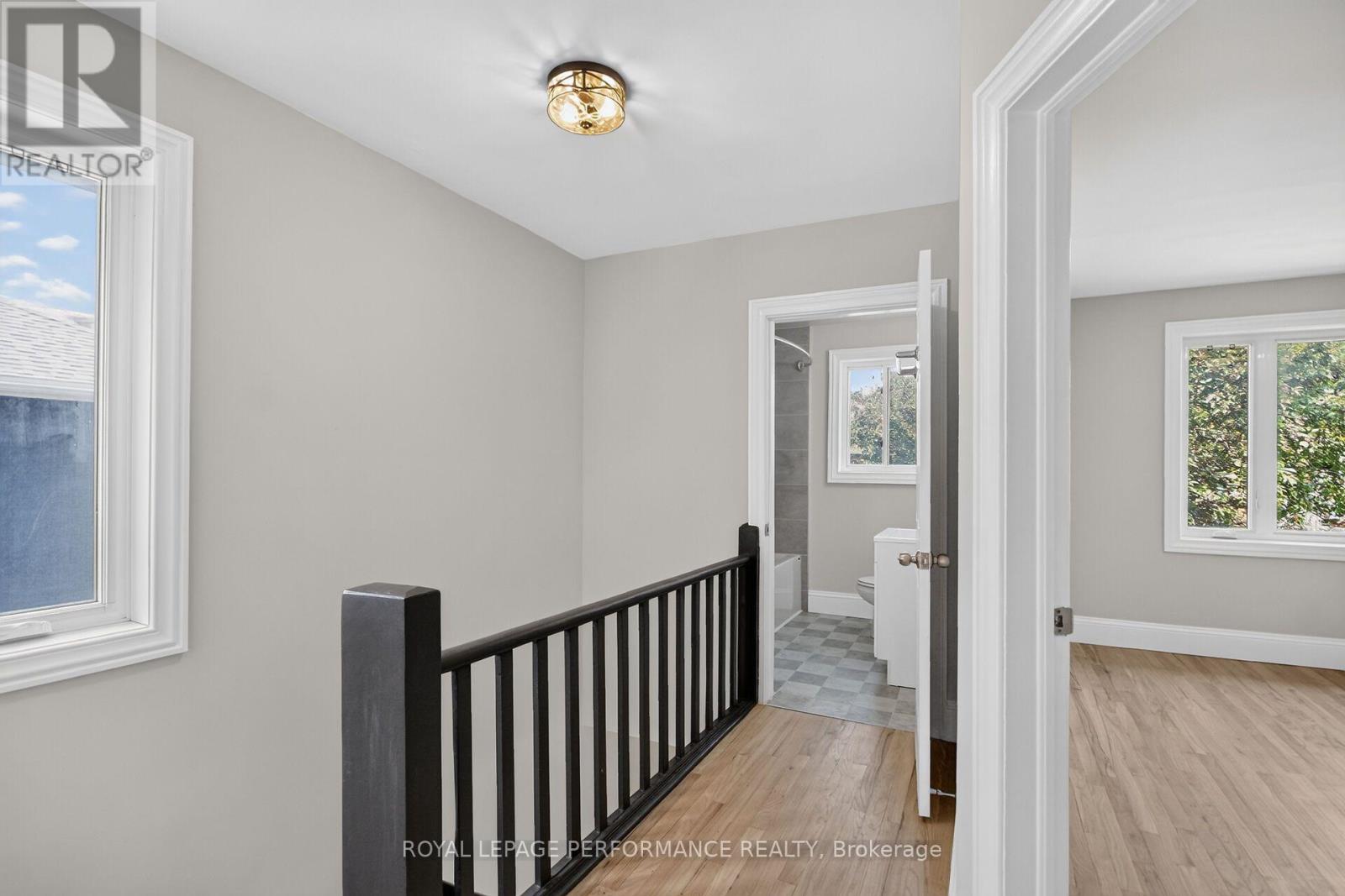 1104 Aldea Avenue
