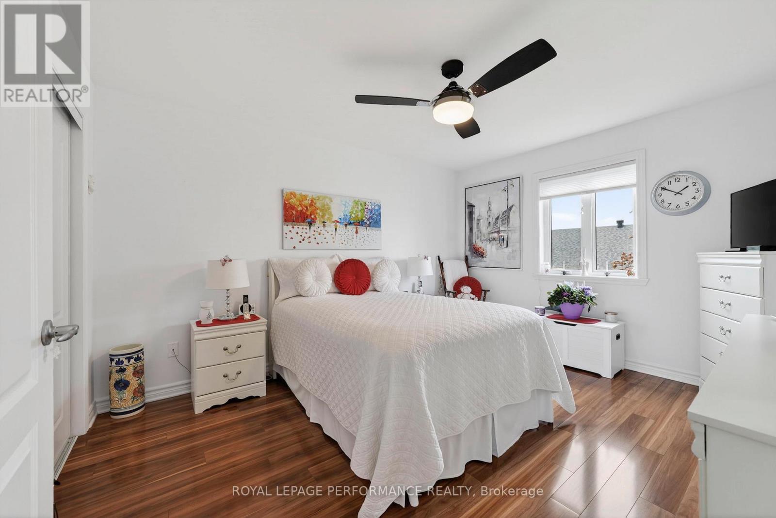 #204 222 FIRST STREET E - 24