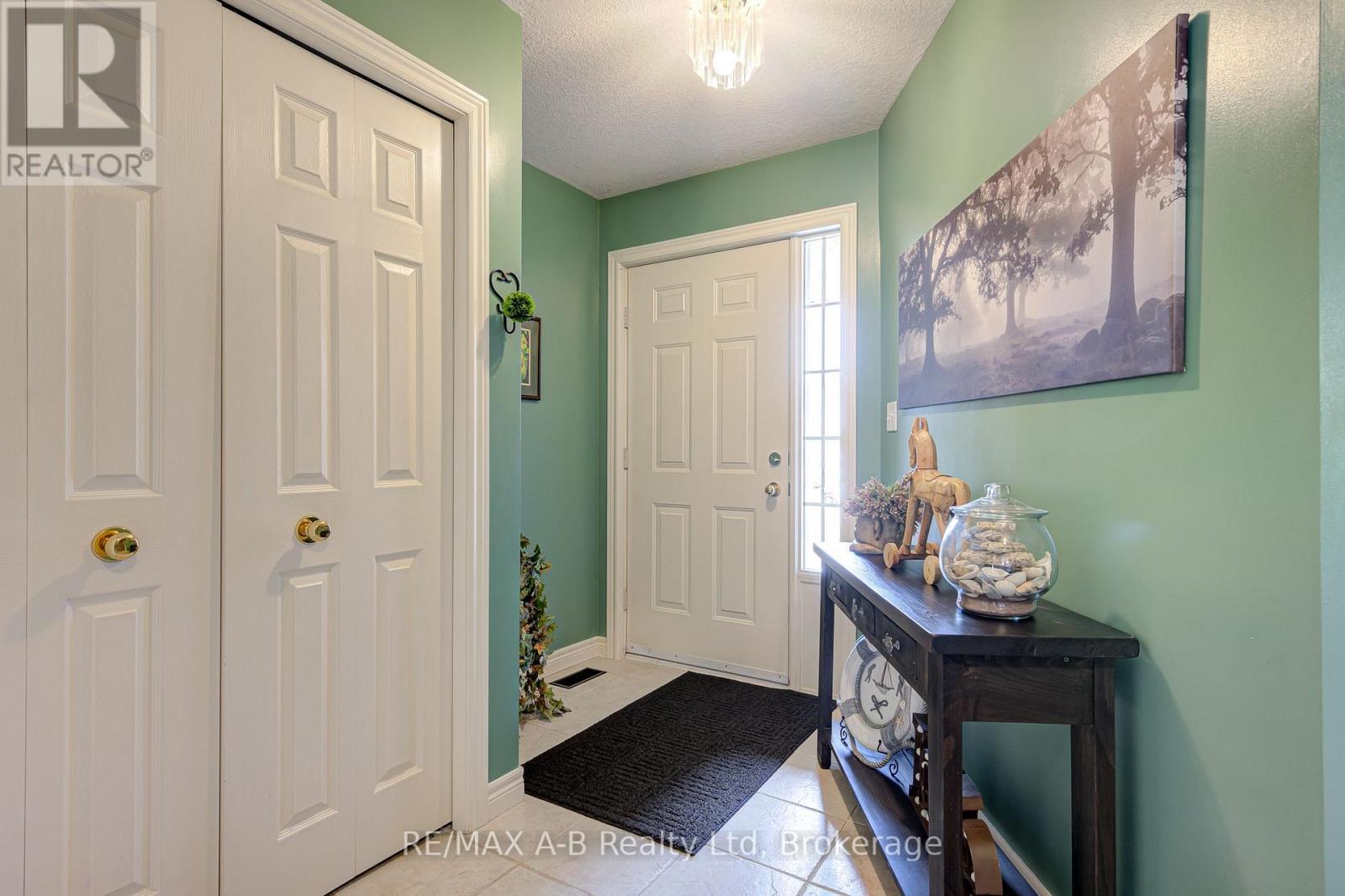 521 NELSON STREET - 6