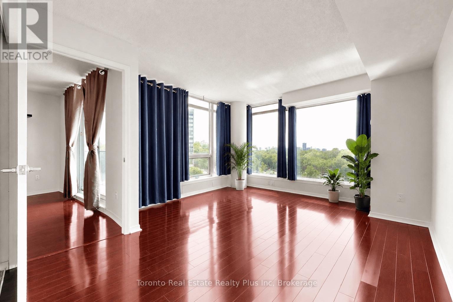 #507 18 VALLEY WOODS ROAD - Image 15