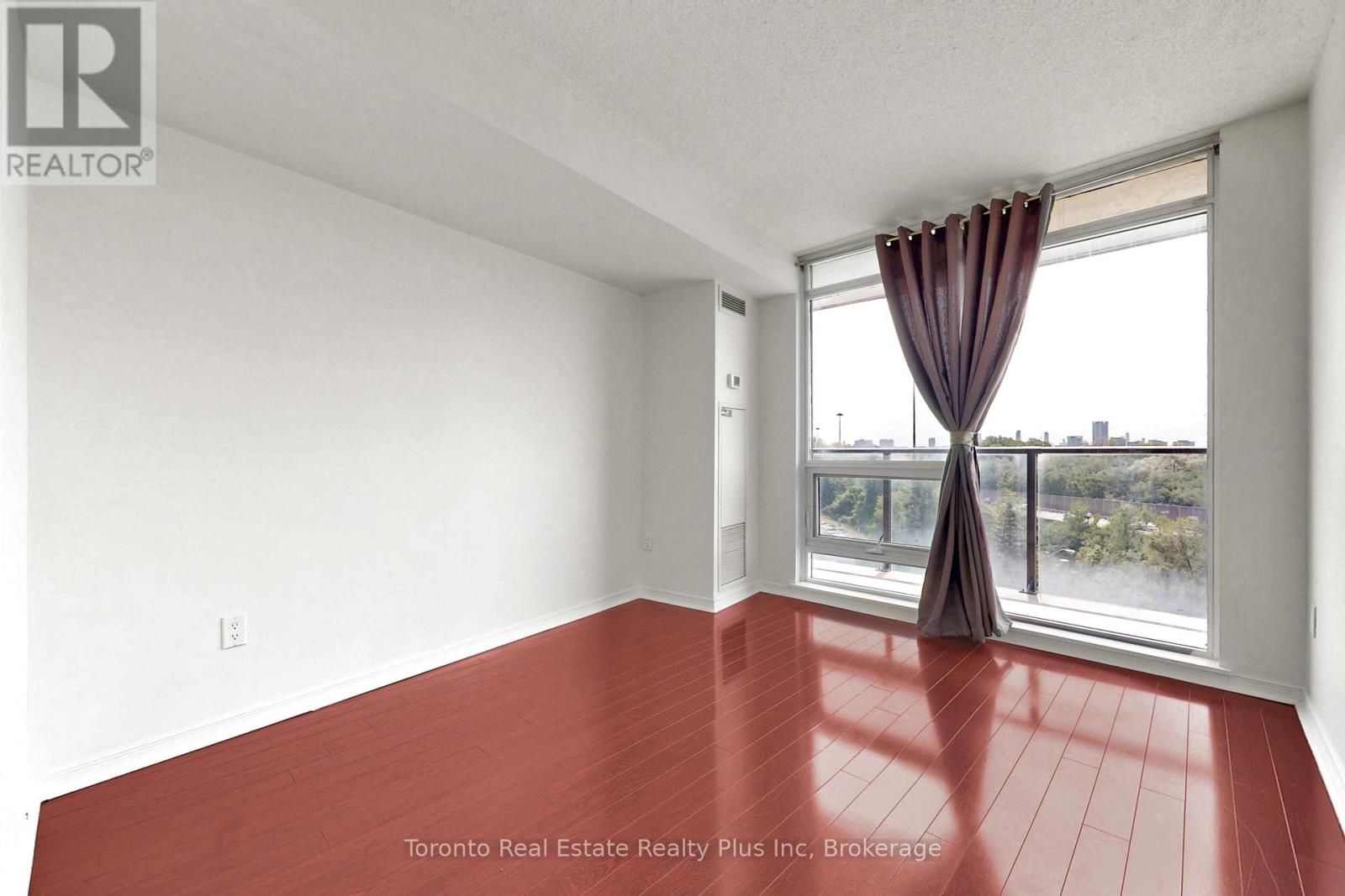 #507 18 VALLEY WOODS ROAD - Image 19