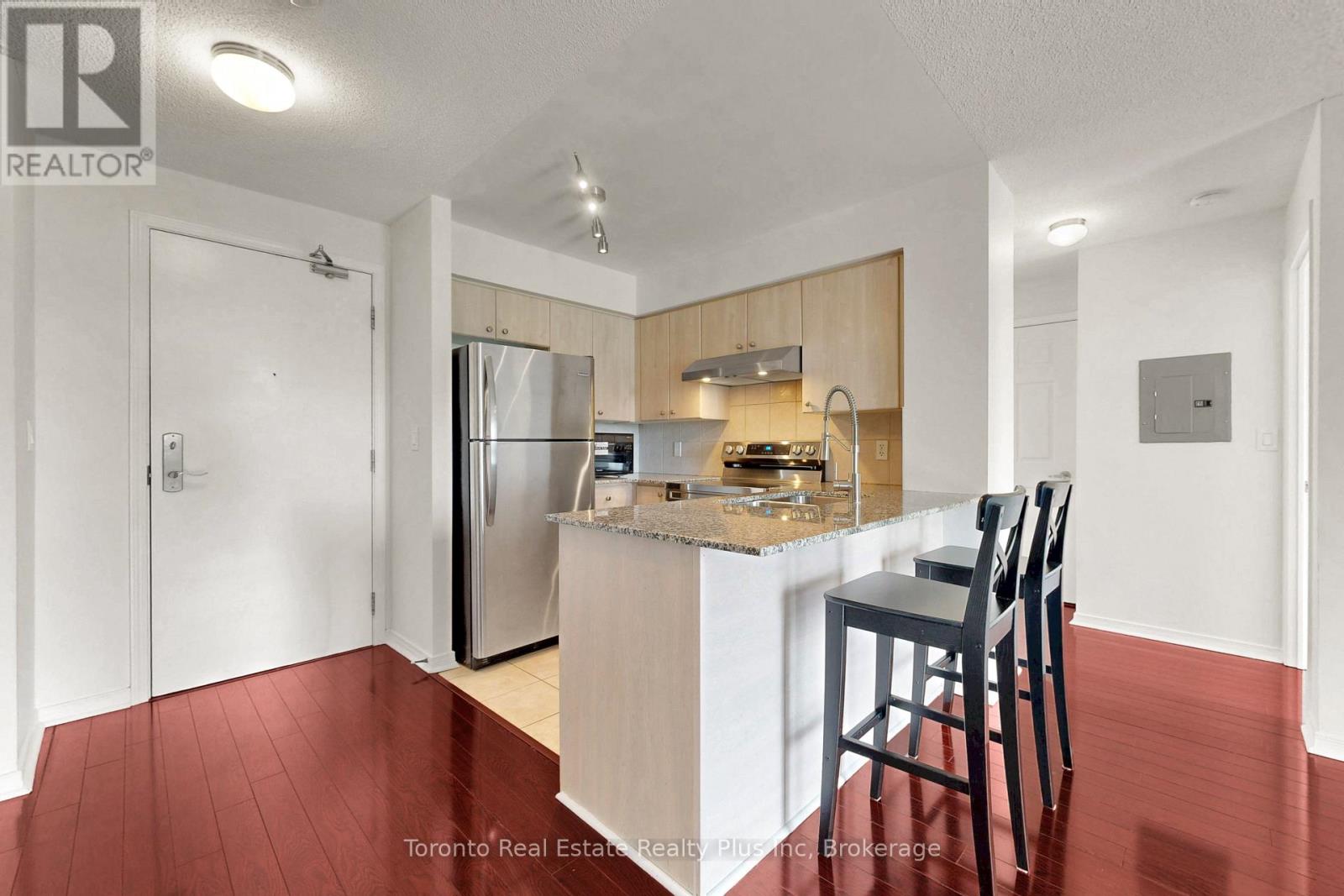 #507 18 VALLEY WOODS ROAD - Image 7