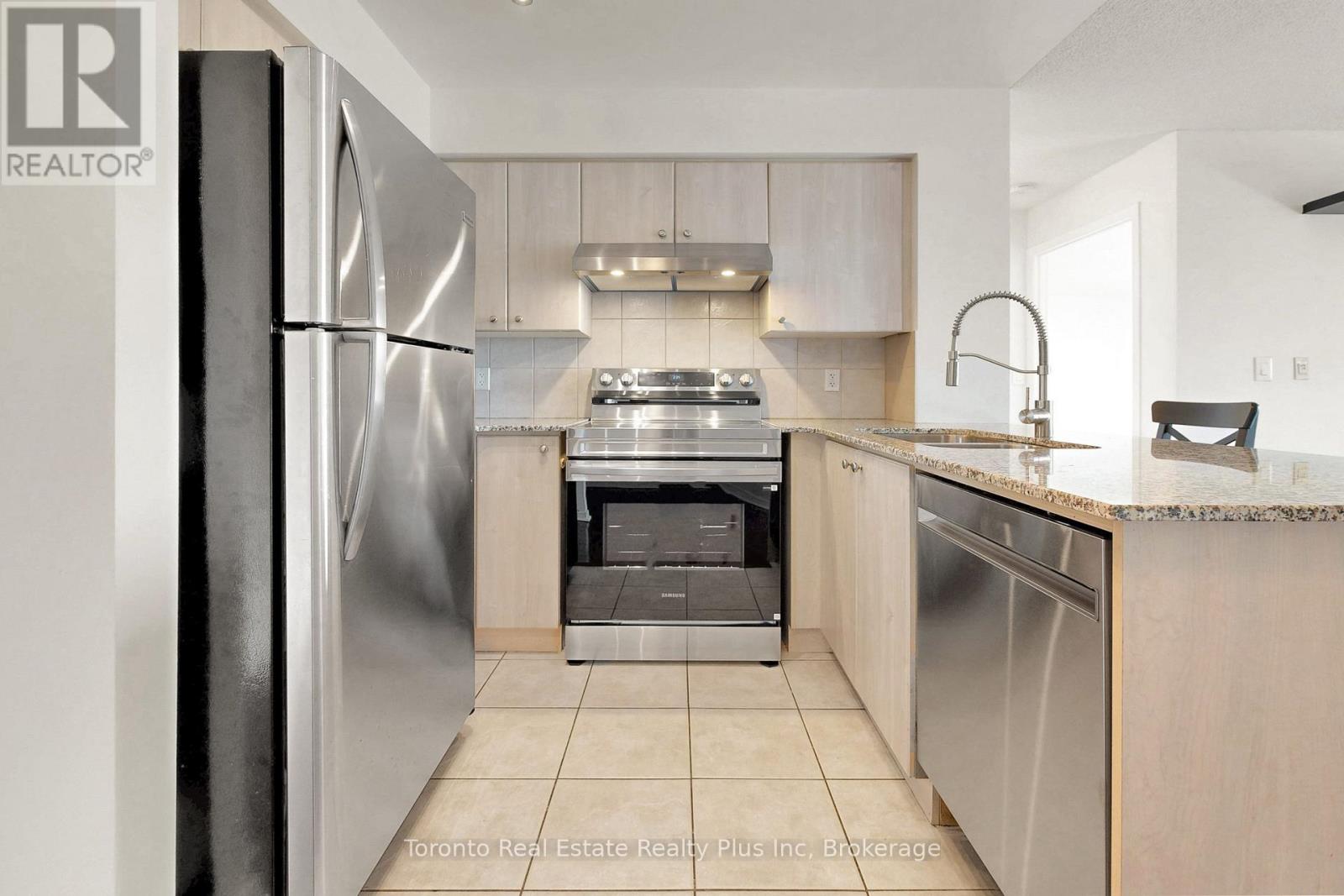 #507 18 VALLEY WOODS ROAD - Image 8