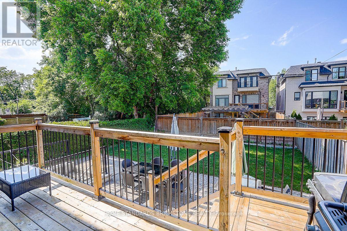 36 ABITIBI AVENUE - 6