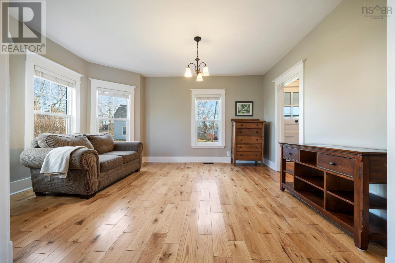 6 Hamilton Avenue - 31