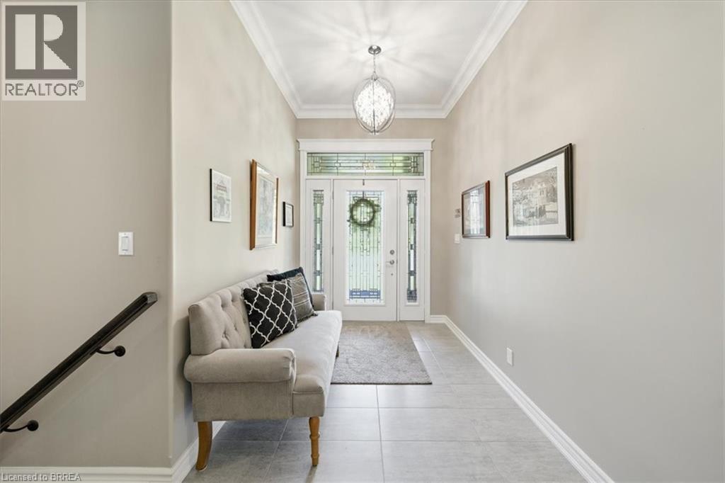 4 LYNNDALE Road - 5