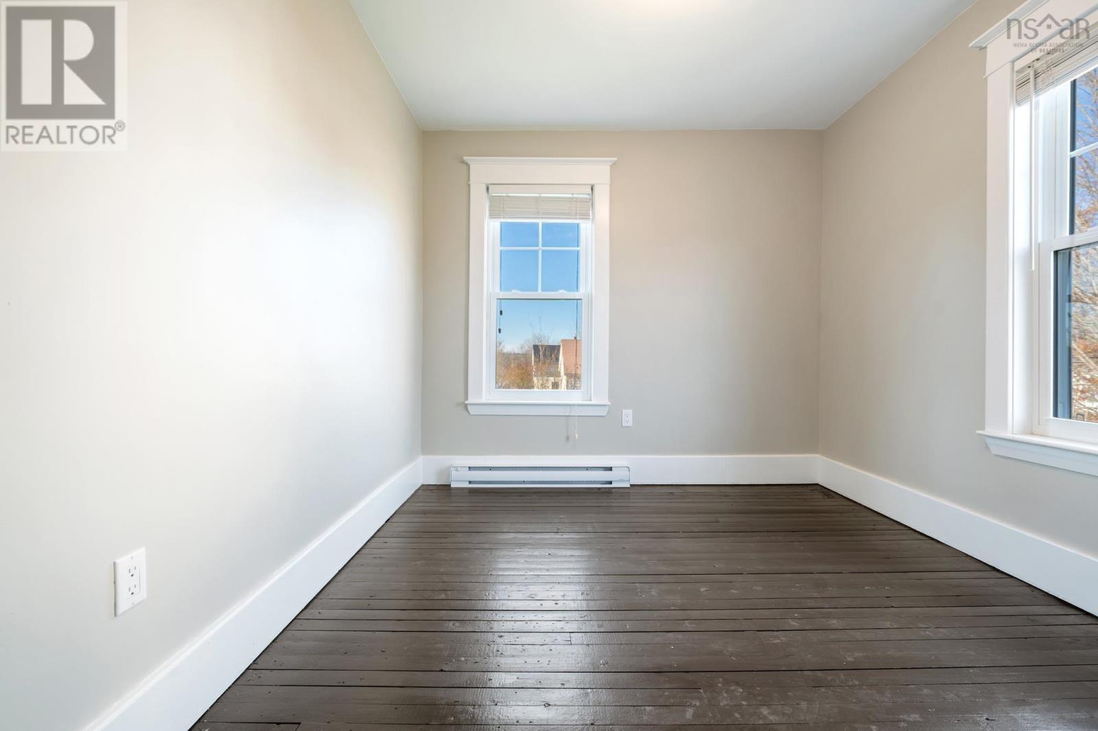 6 Hamilton Avenue - 38