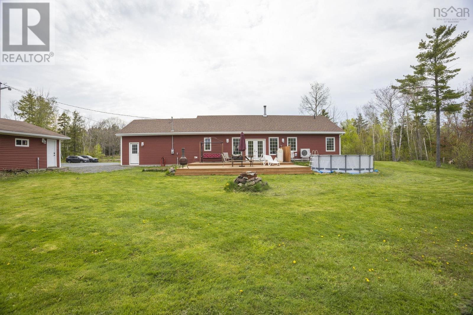 3548 Gairloch Road - 38