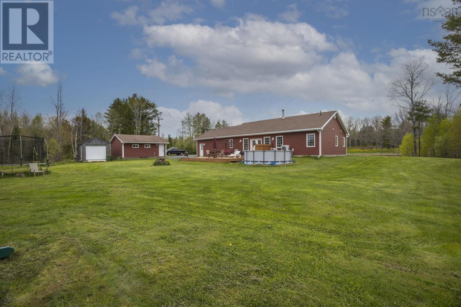 3548 Gairloch Road - 46