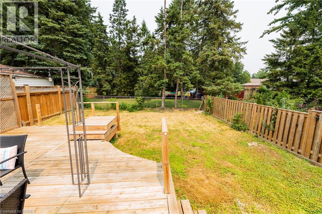 99 MORTON Avenue - 21