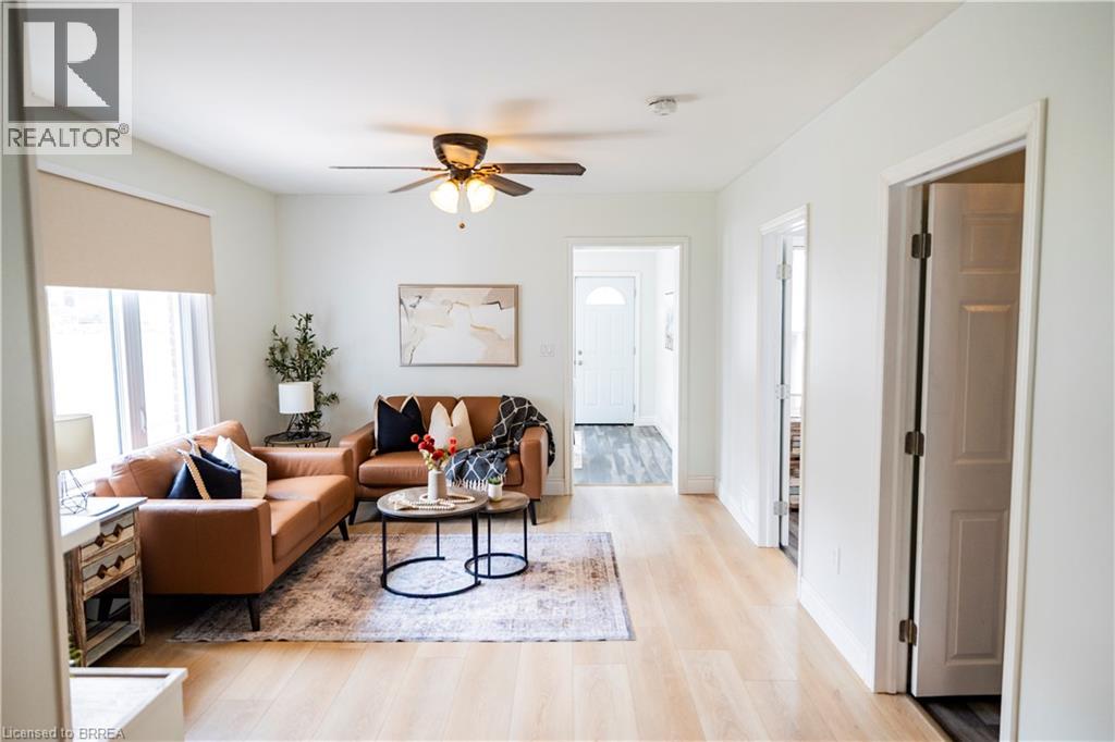 99 MORTON Avenue - 11
