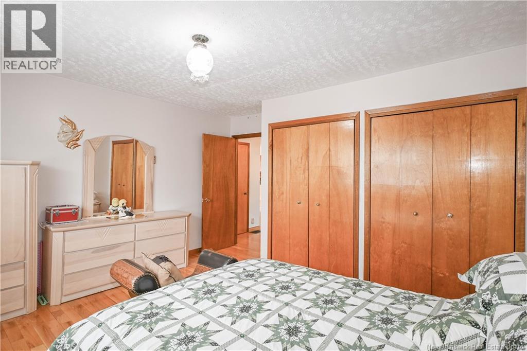 4008 Foster Street - 27