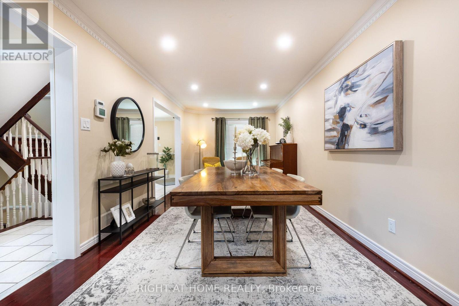 1552 OTONABEE DRIVE - 8