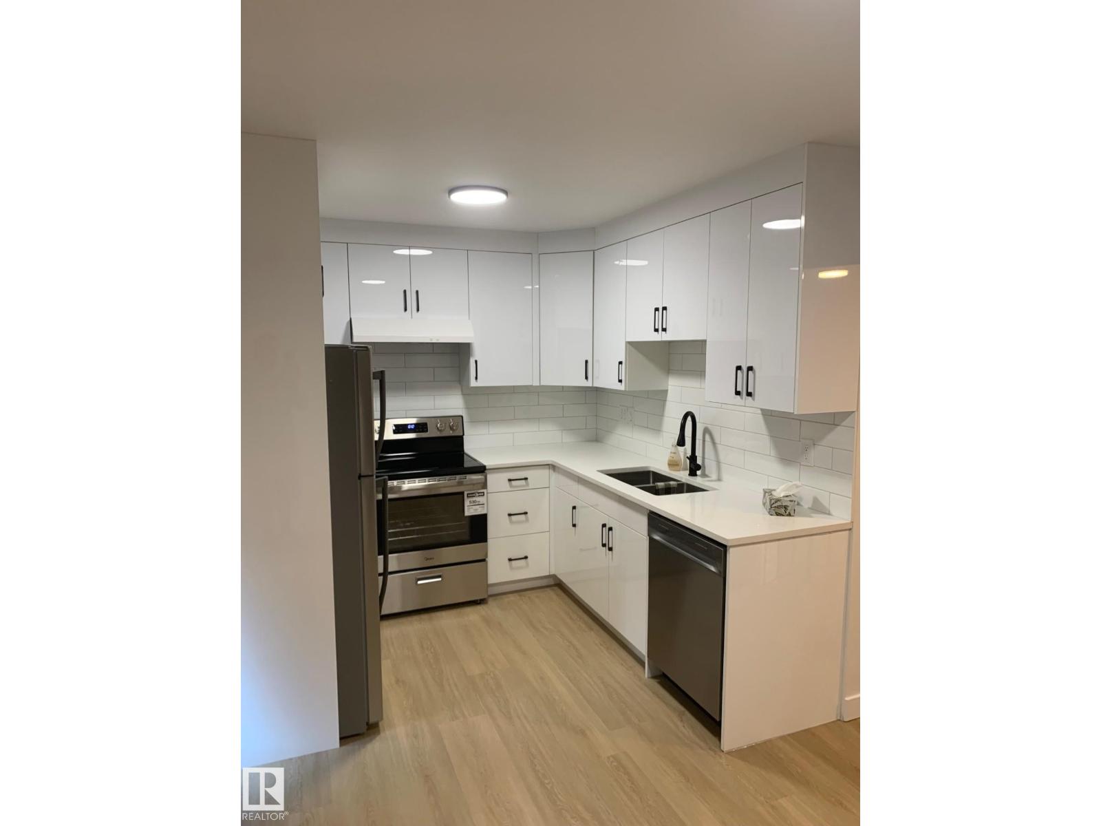 16321 - 109A Ave NW - 18