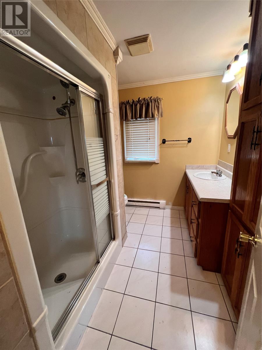 4 Morley Drive - 14