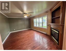 4 Morley Drive thumbnail 13