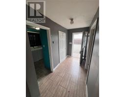4 Morley Drive thumbnail 4