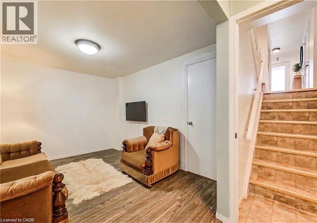 43 SOUTHVIEW Crescent - 24