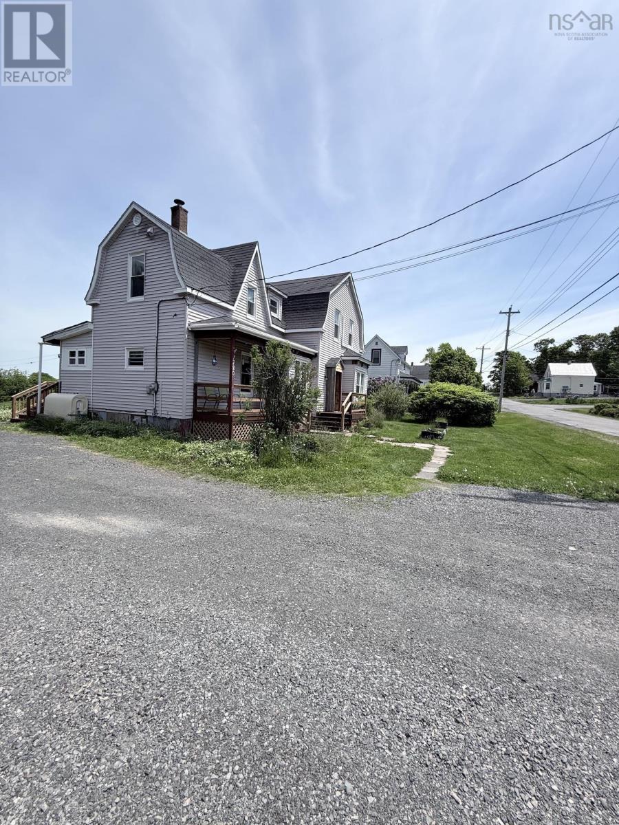 #1780 Park Street - 26