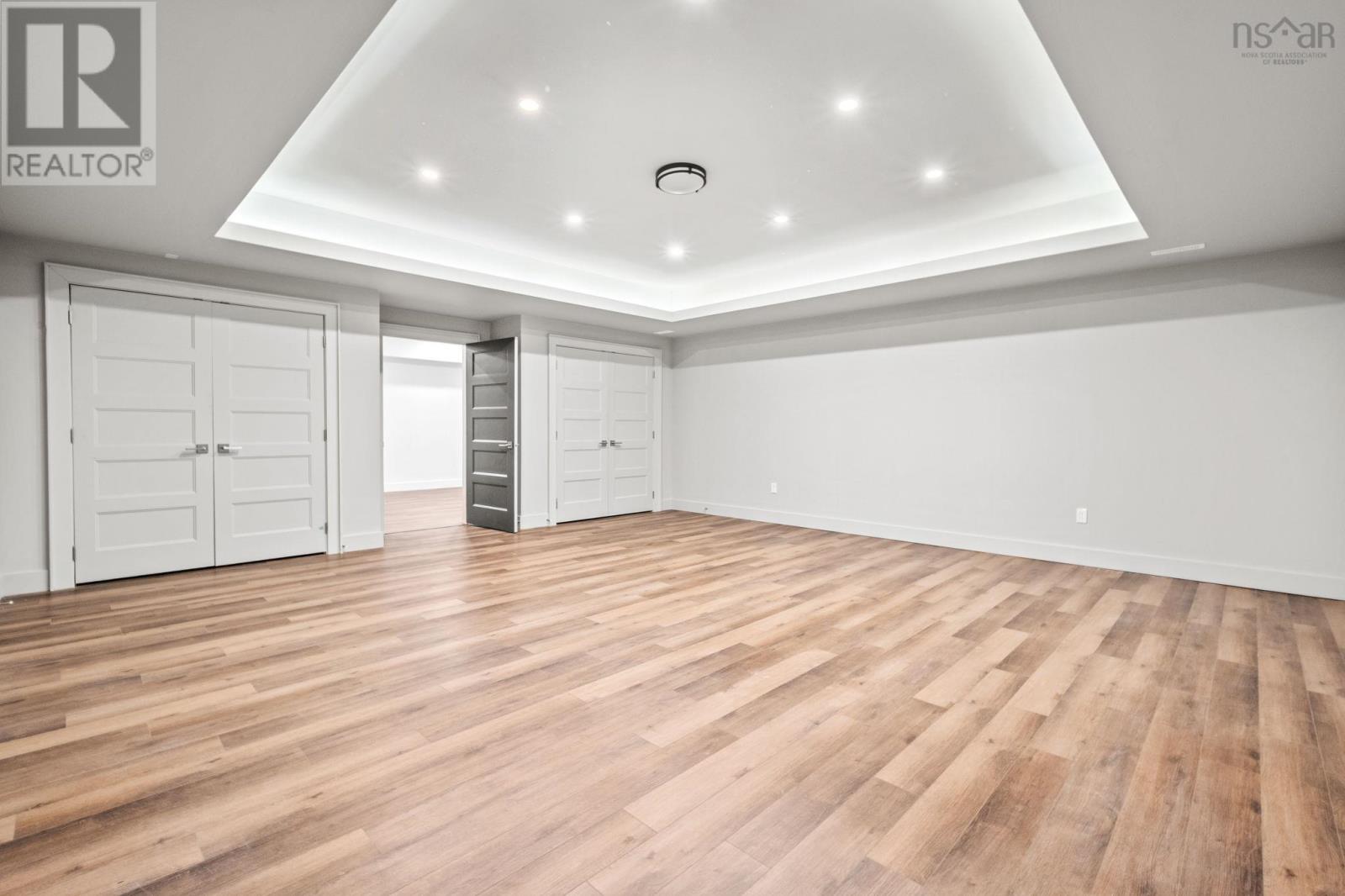 15 Poplar Way - 41