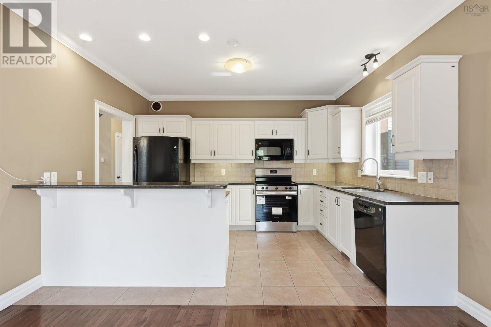55 Windridge Lane - 12