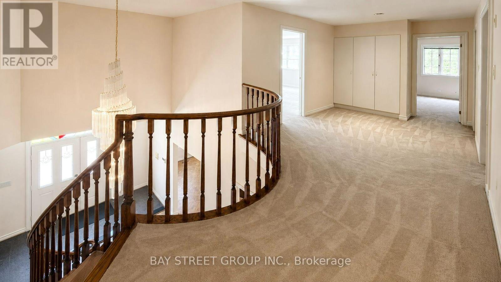 6 HUNT CLUB COURT - 20