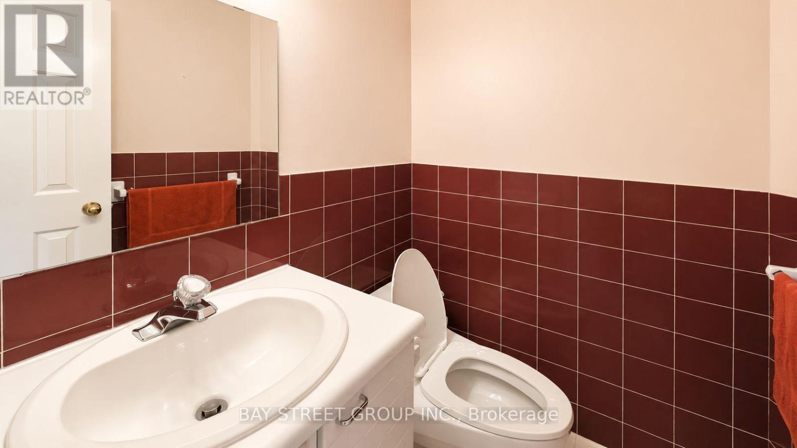 6 HUNT CLUB COURT - 38