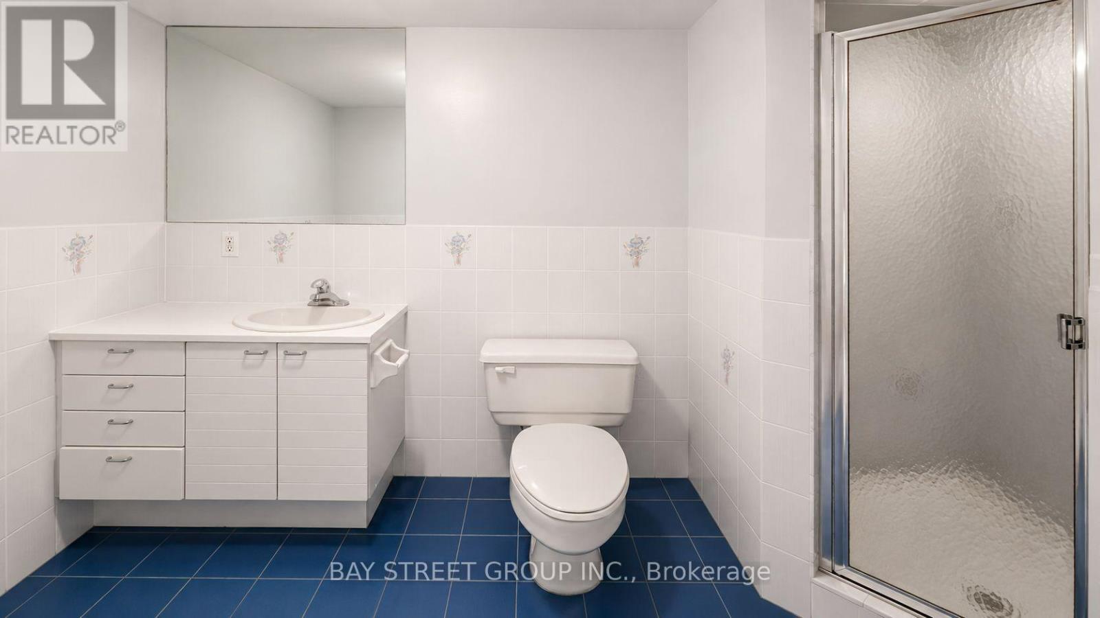 6 HUNT CLUB COURT - 41