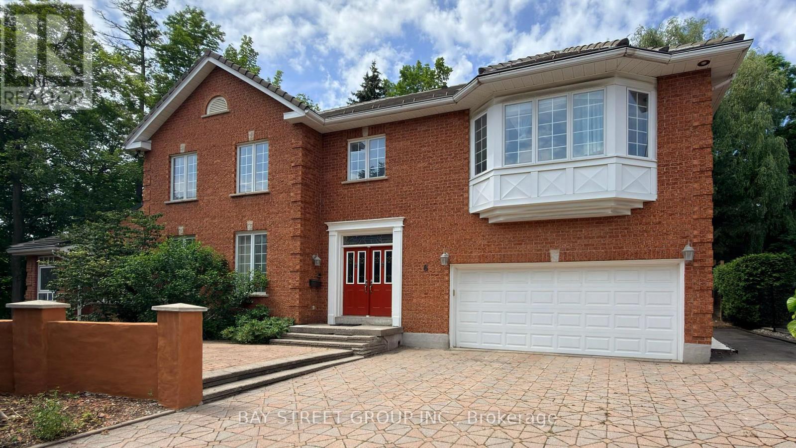 6 HUNT CLUB COURT - 42