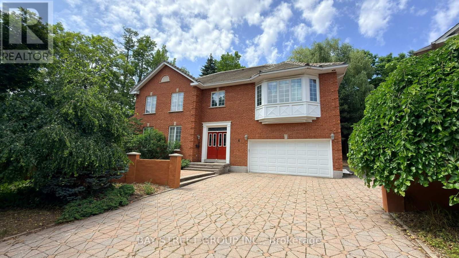 6 HUNT CLUB COURT - 46