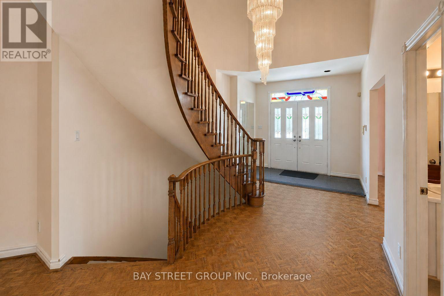 6 HUNT CLUB COURT - 9