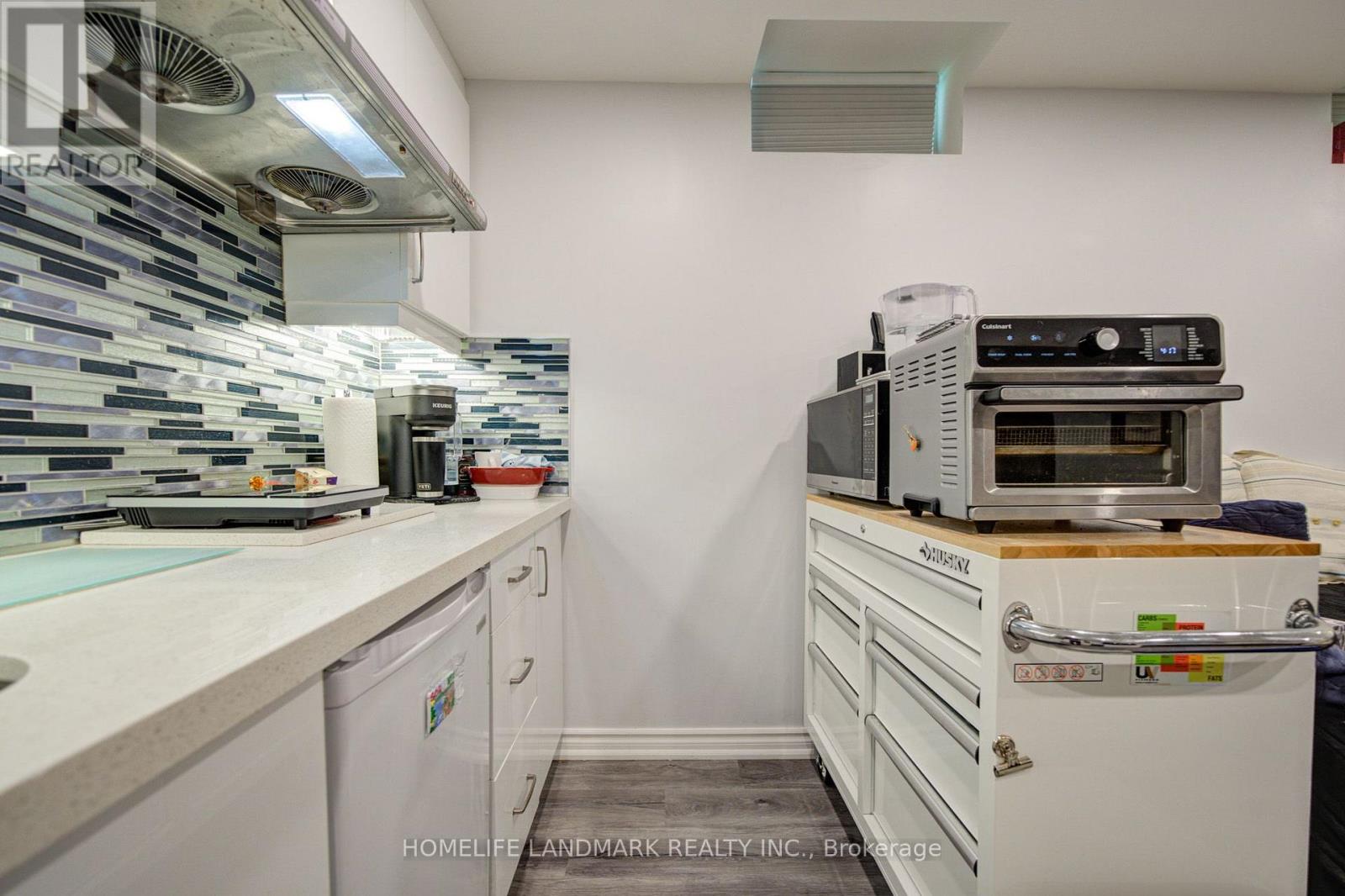 97 CORNELL CENTRE BOULEVARD - Image 47