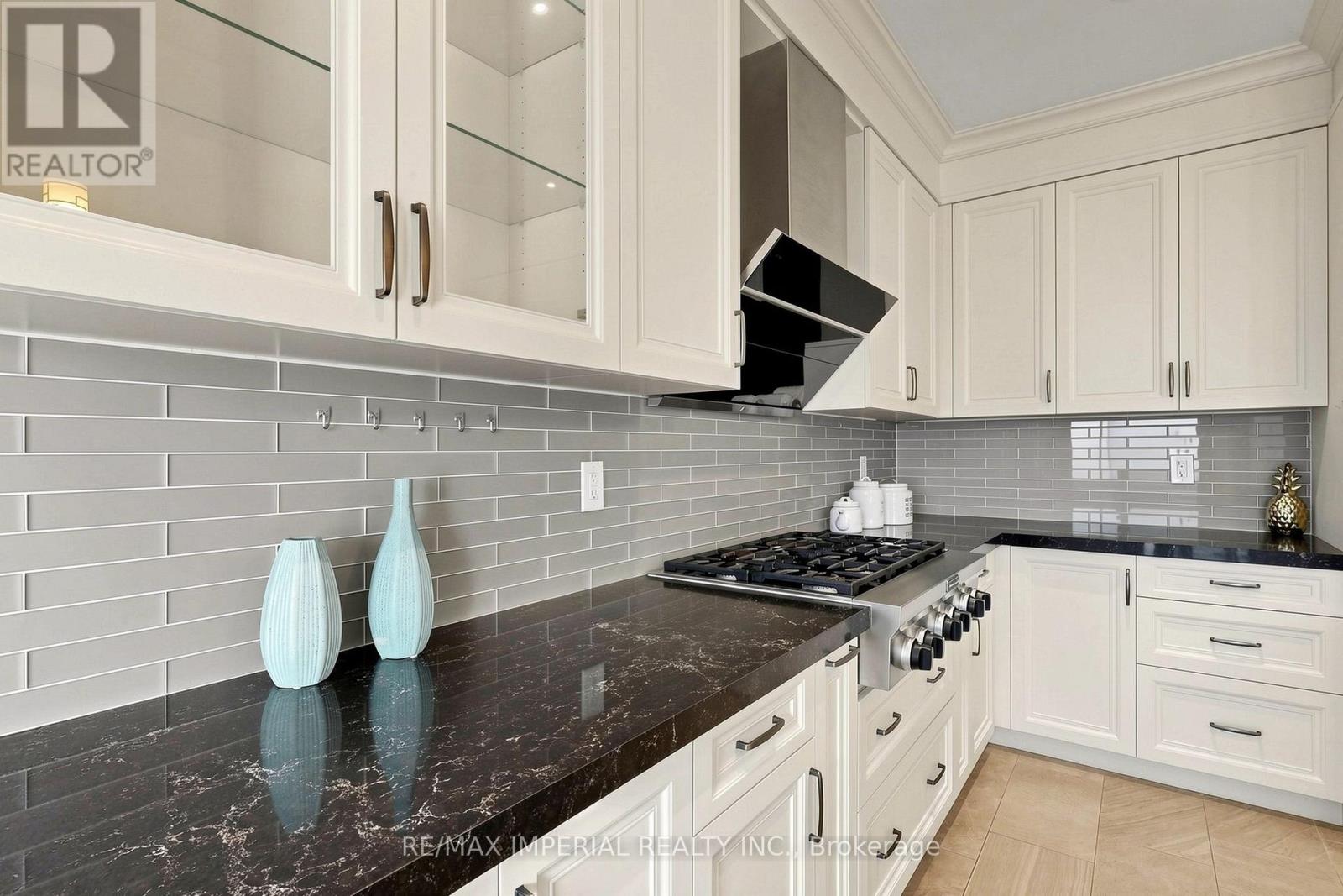 53 RUSHINGBROOK DRIVE - 15