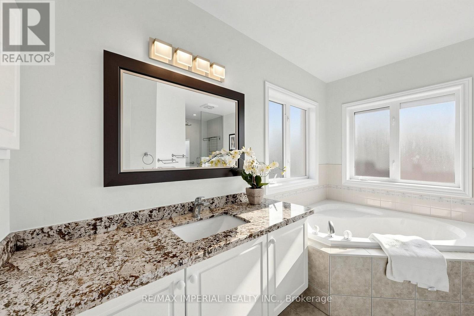 53 RUSHINGBROOK DRIVE - 24