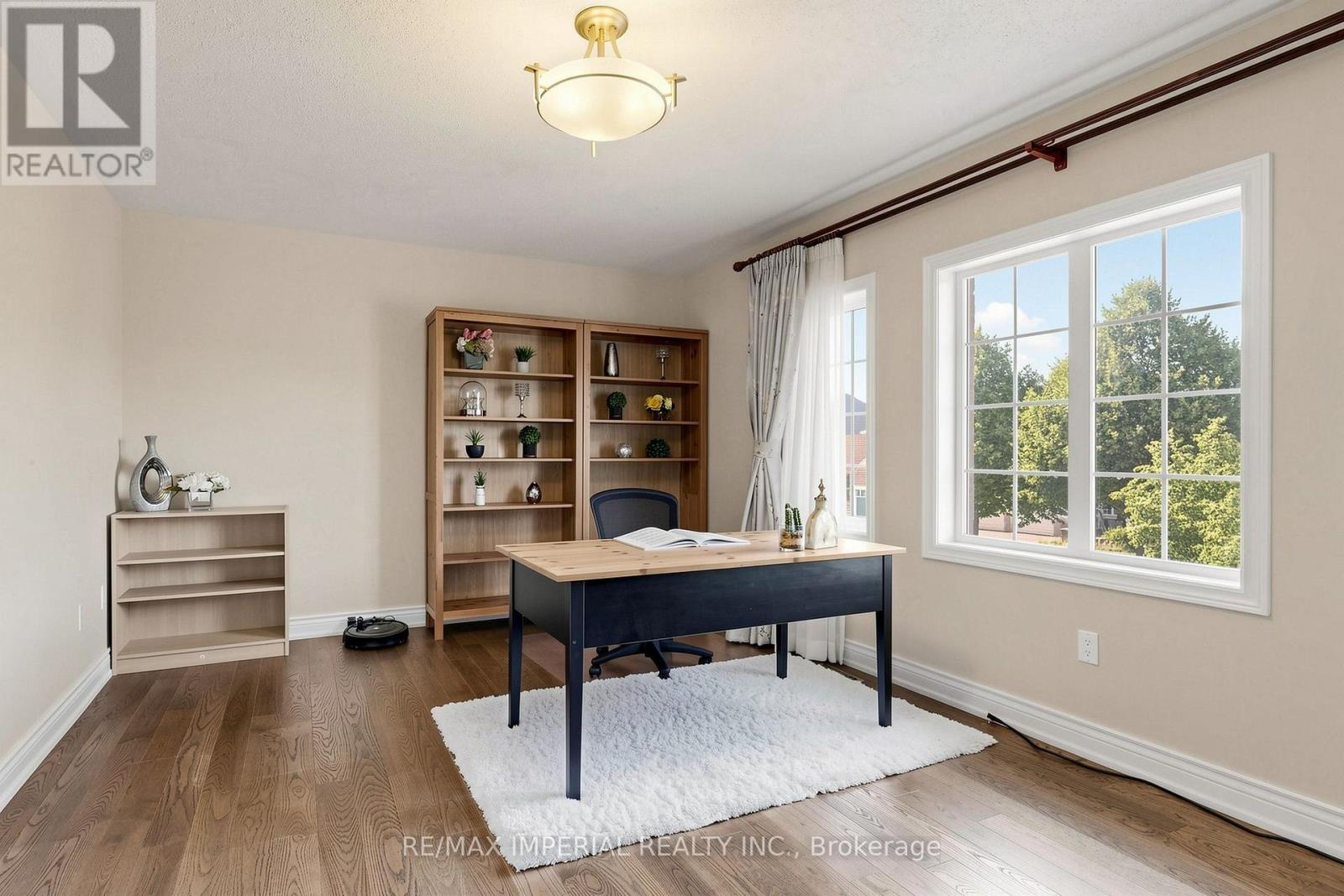 53 RUSHINGBROOK DRIVE - 29
