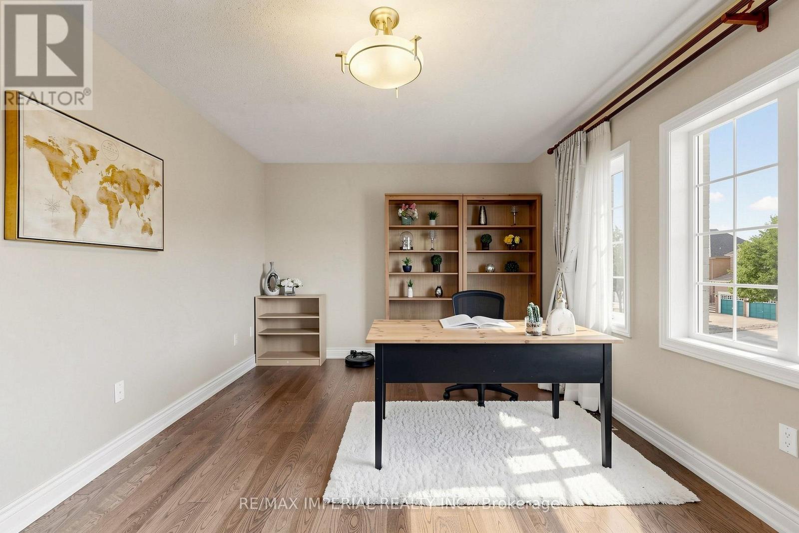 53 RUSHINGBROOK DRIVE - 30