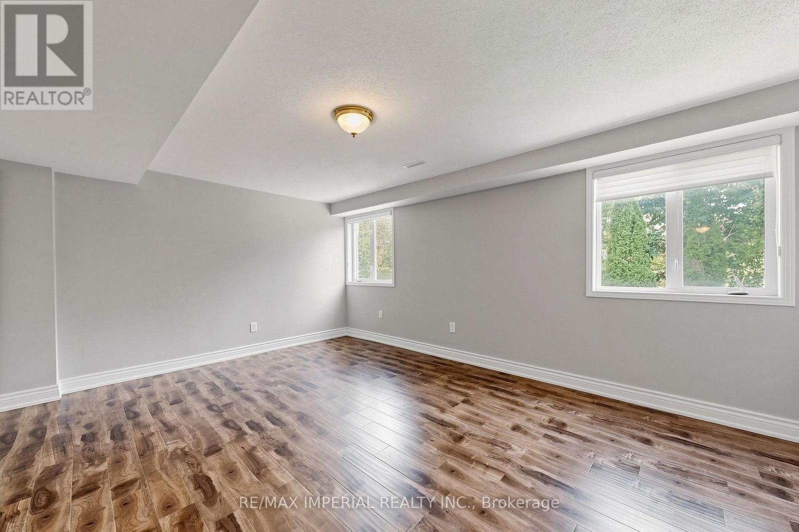 53 RUSHINGBROOK DRIVE - 38