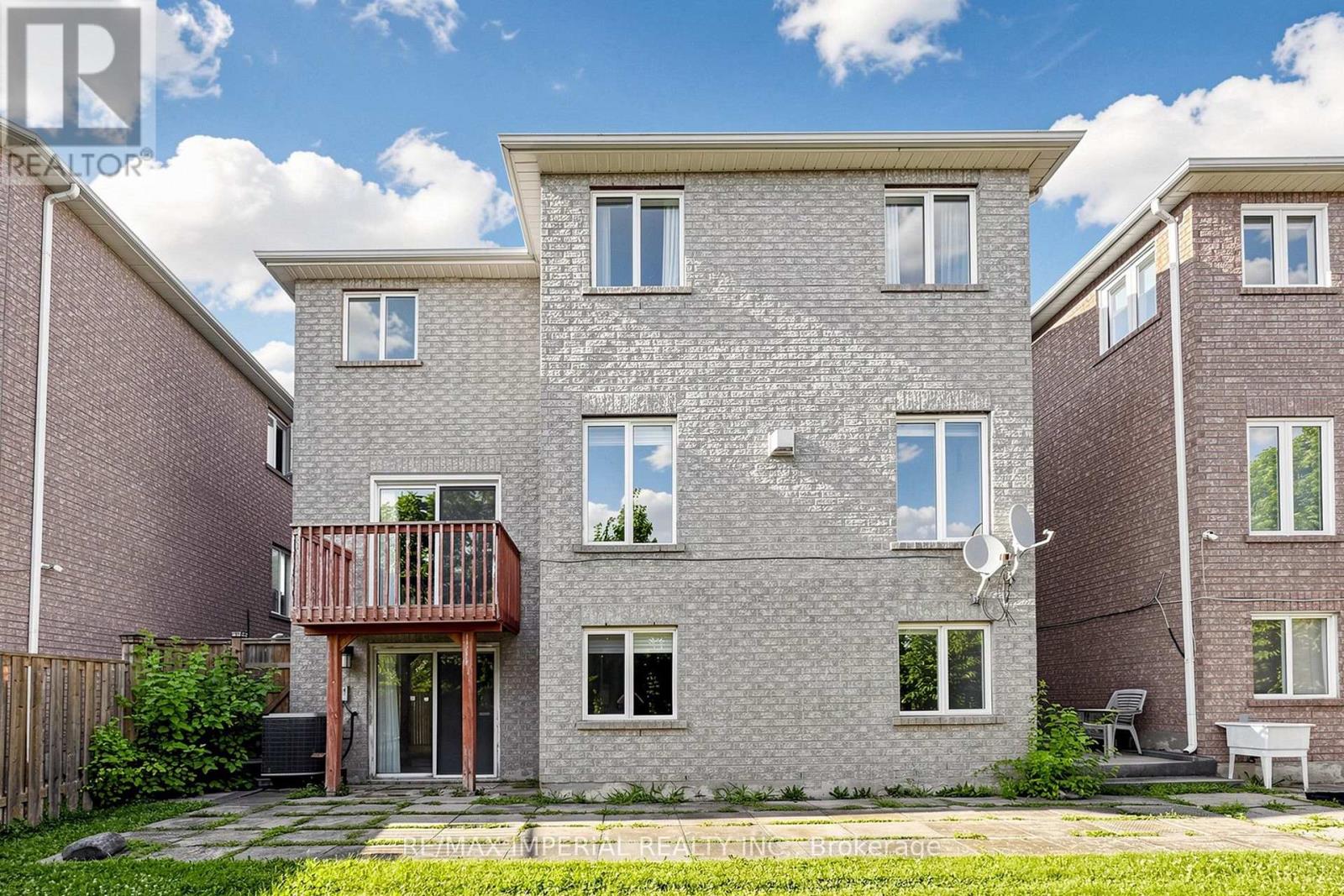 53 RUSHINGBROOK DRIVE - 42