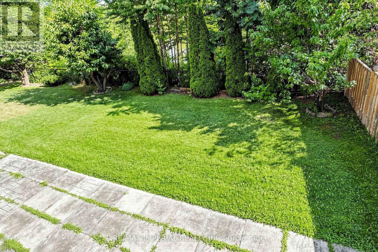 53 RUSHINGBROOK DRIVE - 44