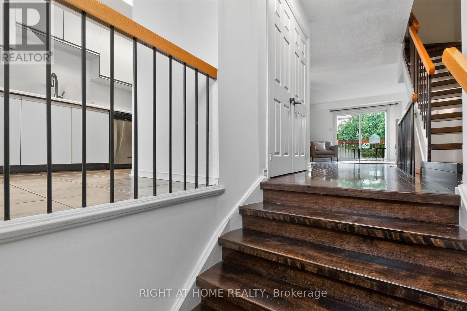#45 186 WOODBRIDGE AVENUE - 5