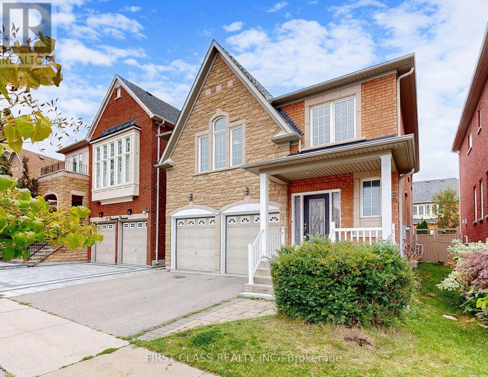 79 CARNOUSTIE CRESCENT - 1