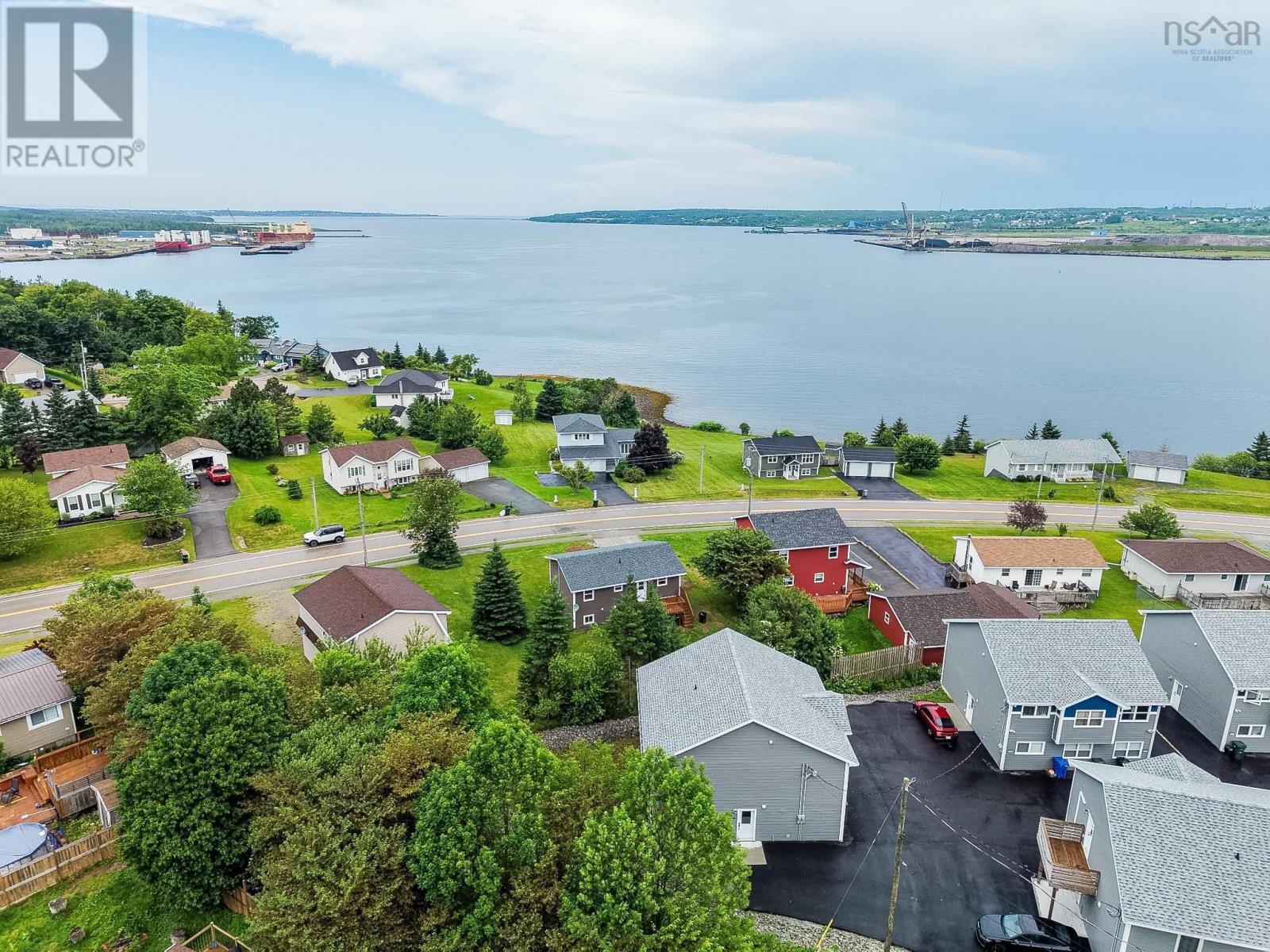 967 Westmount Road - 32