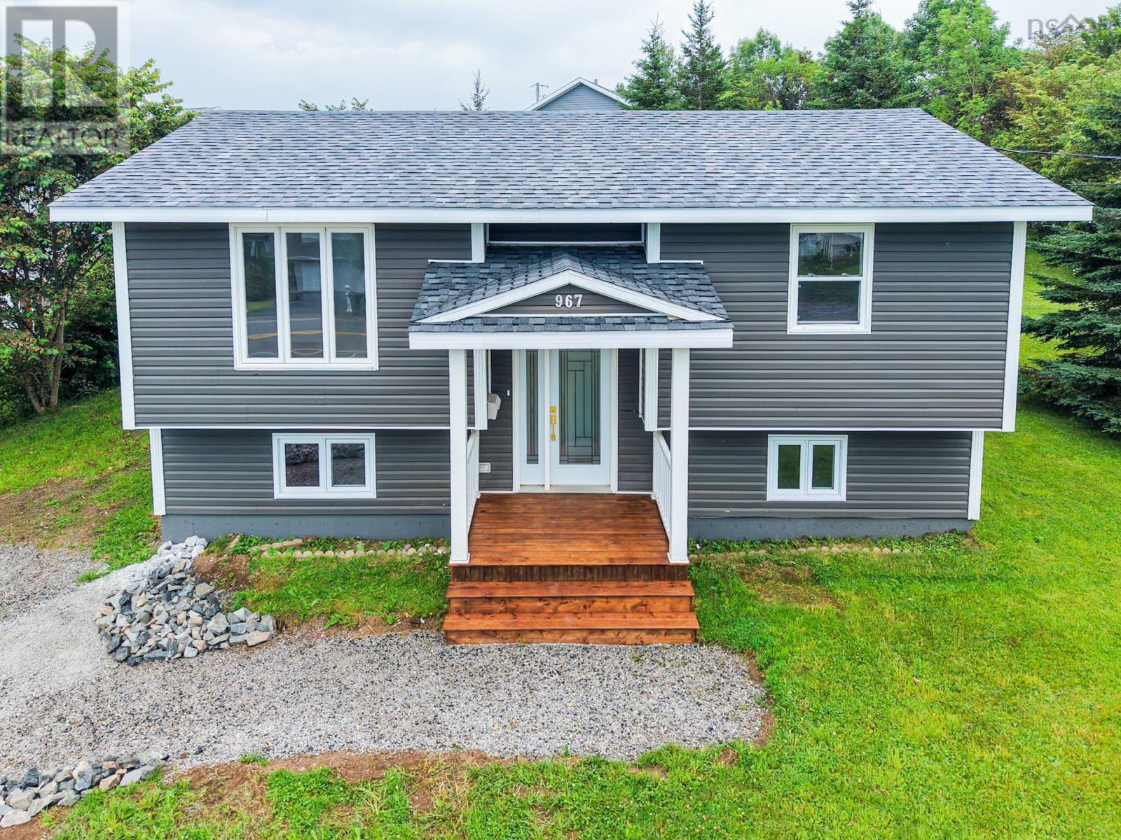 967 Westmount Road - 1